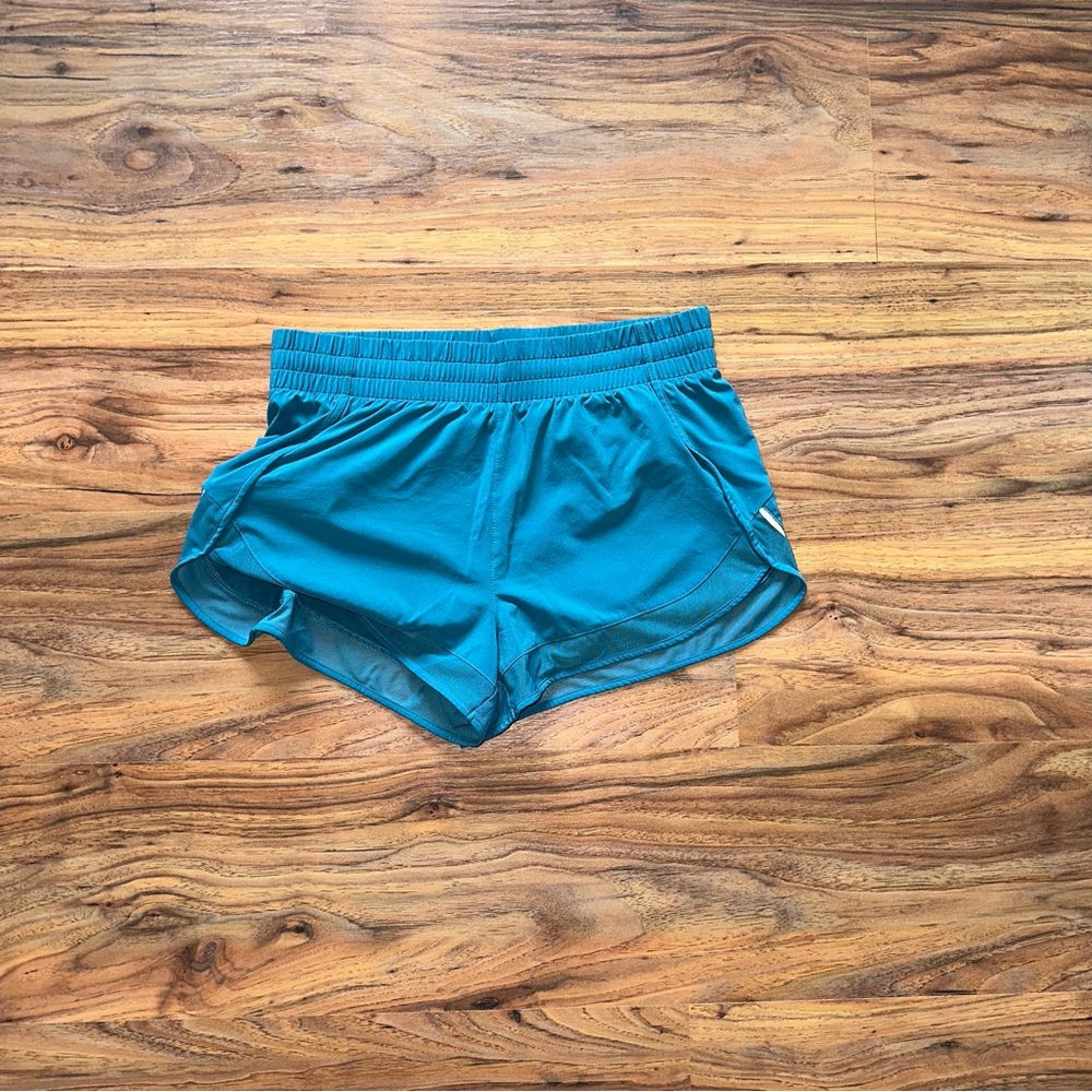 Athleta Mesh Racer Run Short in Borealis Green